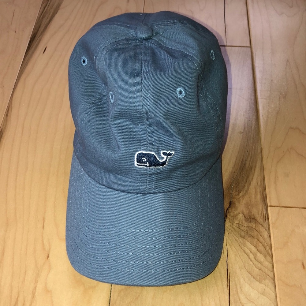 Vineyard Vines Hat